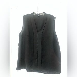 SHEIN Black Sleeveless Pleated V‑Neck Blouse